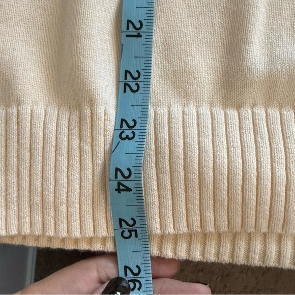 Amazon Essentials Ivory Cream V Neck Long Sleeve Cotton Sweater Size Medium - Picture 8 of 9